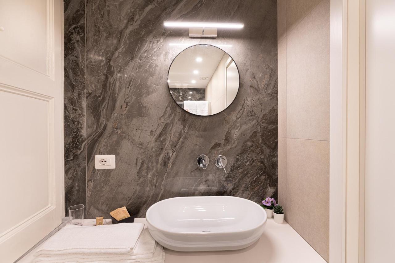 Sant'Agostino Luxury Apartments Катания Екстериор снимка